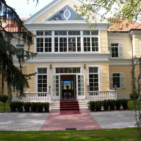 Château Visz Ngoại thất bức ảnh