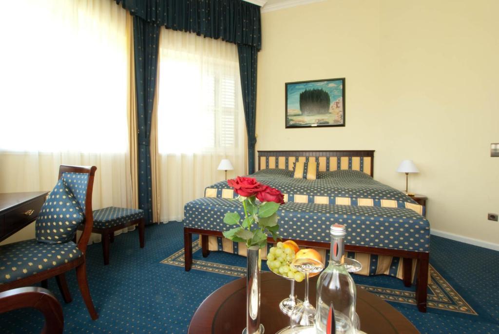Château Visz Ngoại thất bức ảnh
