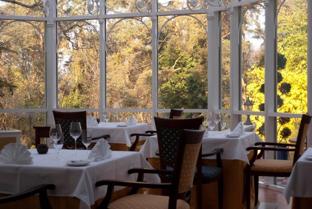 Château Visz Ngoại thất bức ảnh